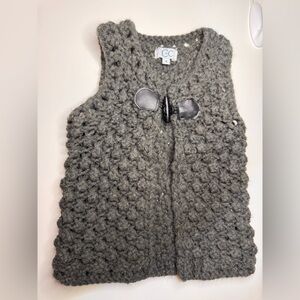 C de C Girls 4T Gray Wool Sweater Vest Crochet Open Knit Jacket Toggle Chunky‎